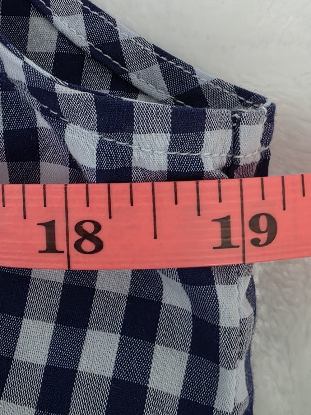 The Shirt by Rochelle Behrens Navy White Gingham Sleeveless Button-Down Size Med - Picture 8 of 9